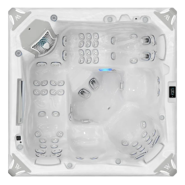 Everest LifeHot Tub - Image 2